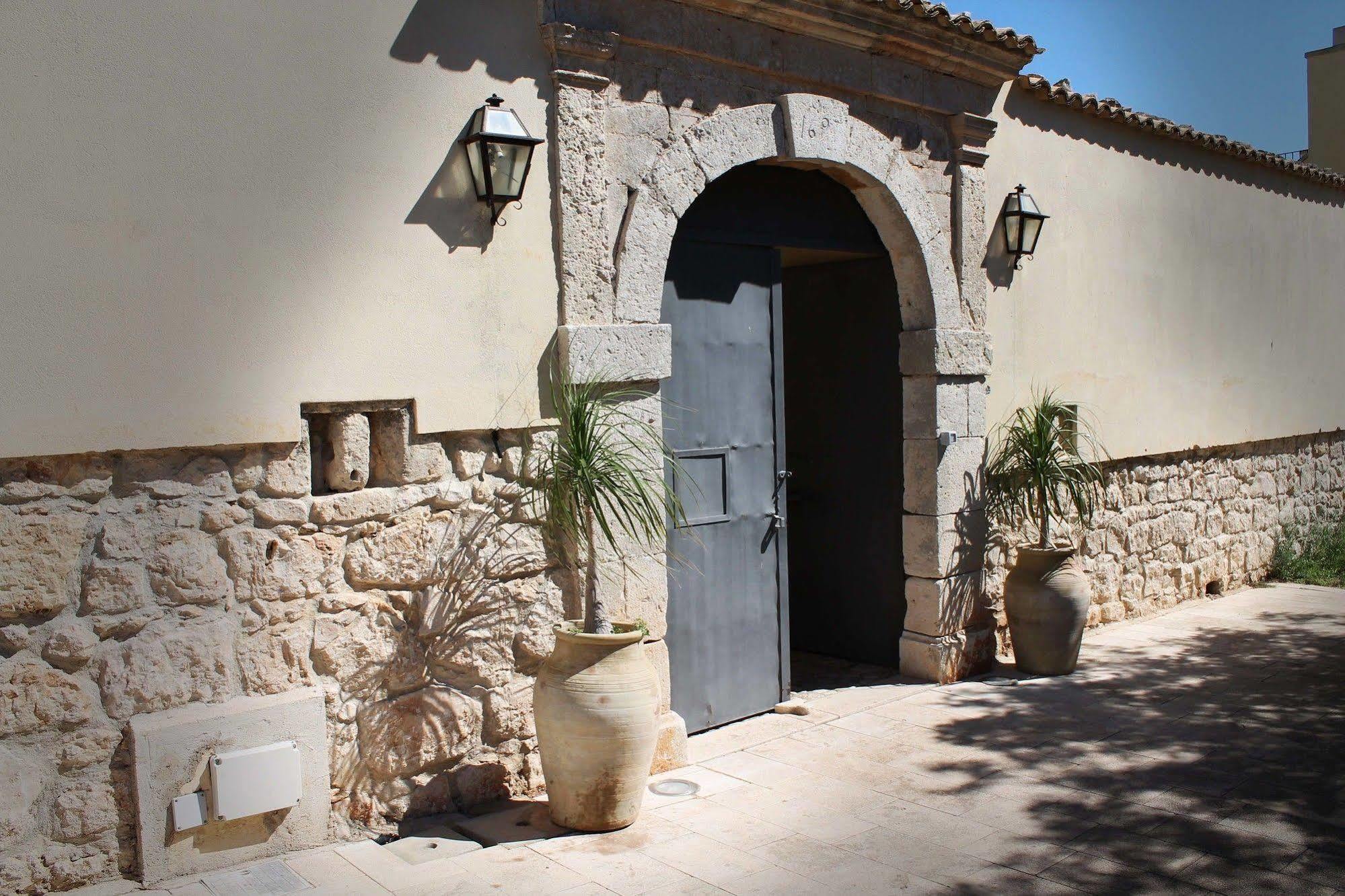 Villa Teresa Модика Экстерьер фото
