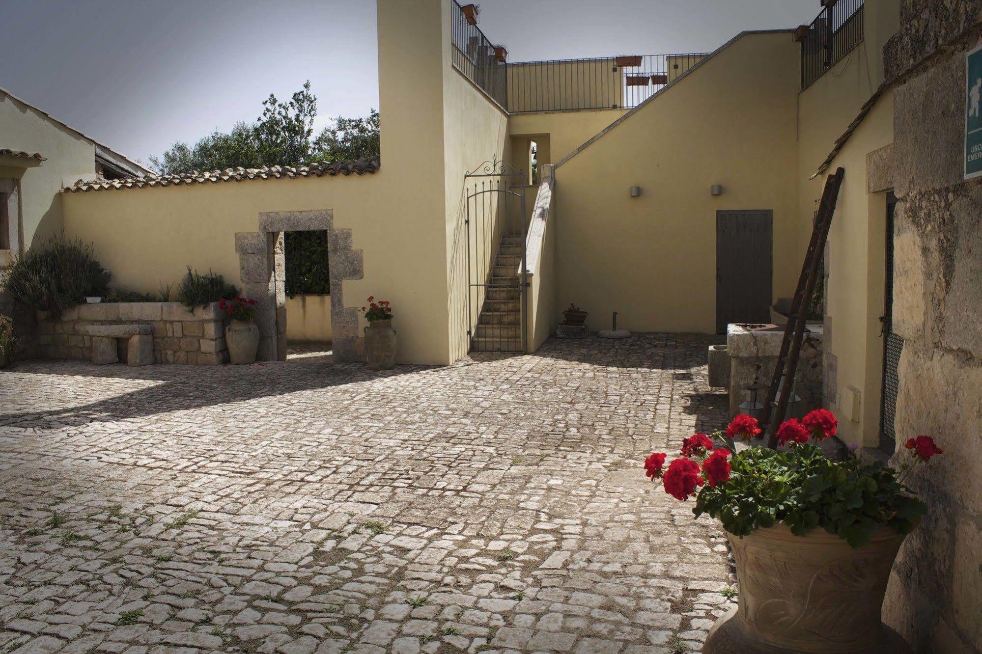 Villa Teresa Модика Экстерьер фото